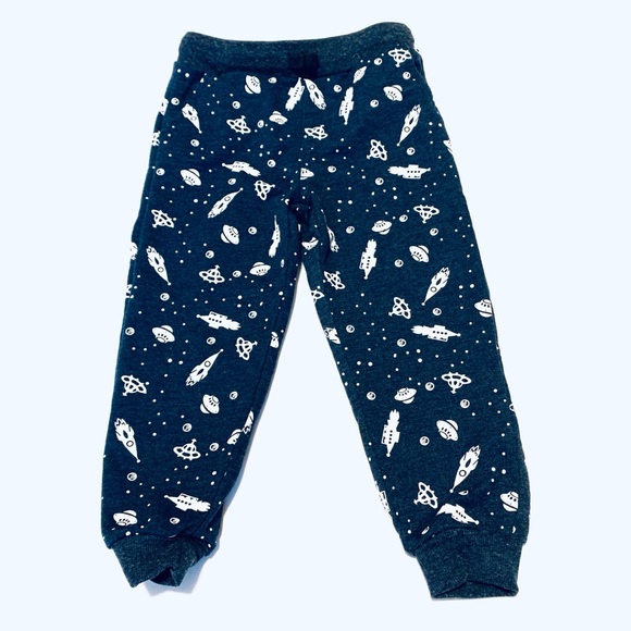 Hollywood The Jean Size 3T Sweatpants Shirt Space - Picture 3 of 5